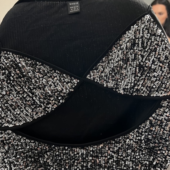 Dress - Picture 2 of 5